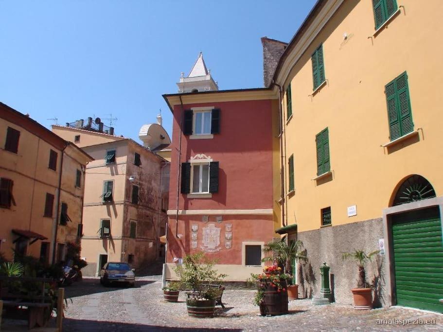Vezzhouse Villa Vezzano Ligure Eksteriør billede